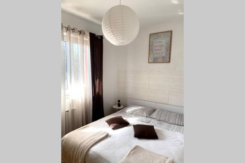 Cozy Apartment אומאג מראה חיצוני תמונה